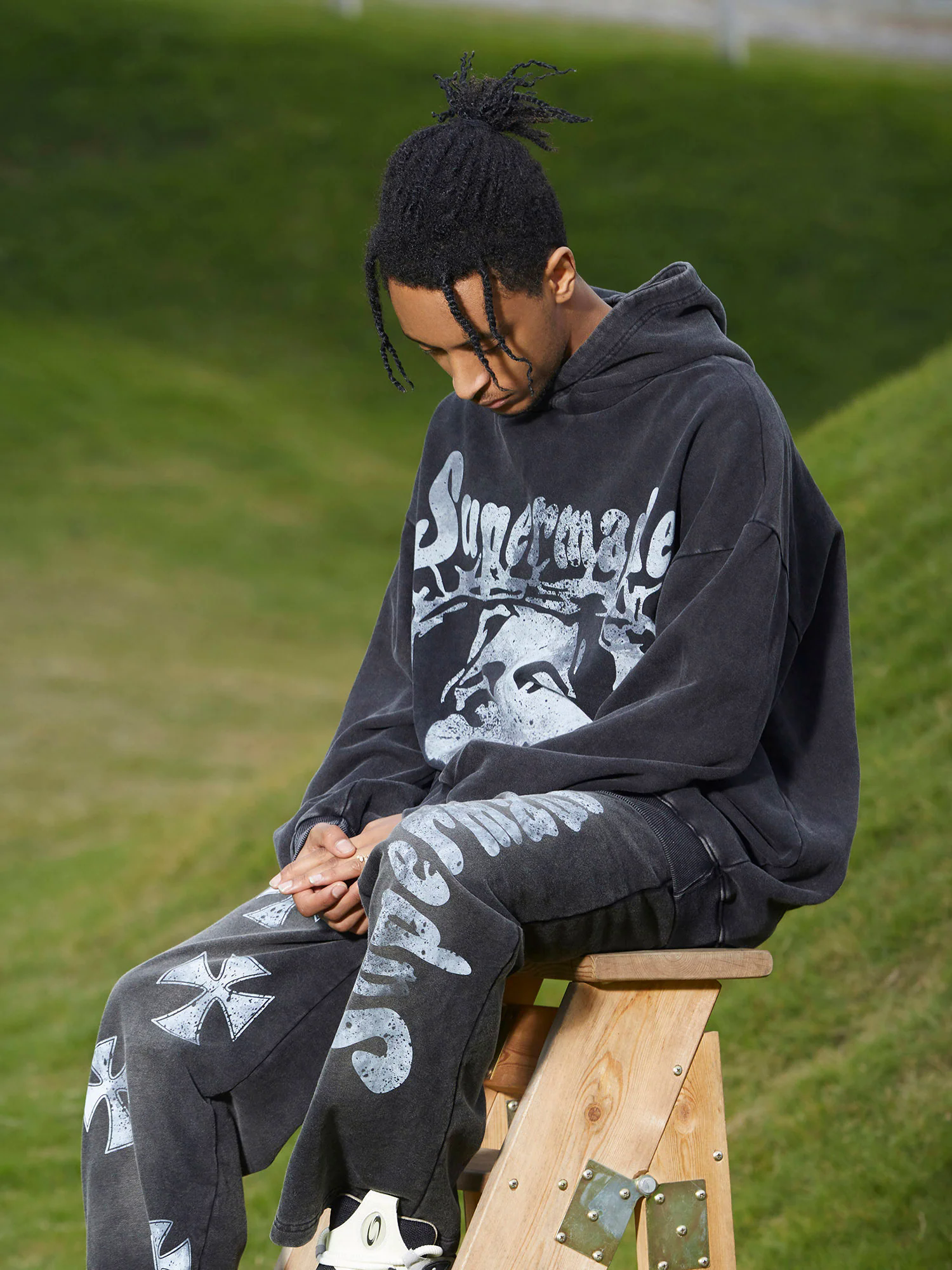 Heavy Washed Jesus Graphic Hoodie - 1973